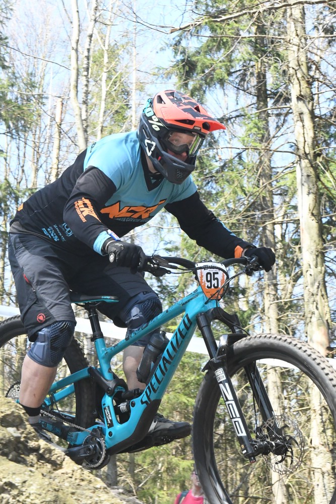 Náhled obrázku: 2023-1714-Enduro-TU-sobota-95.JPG