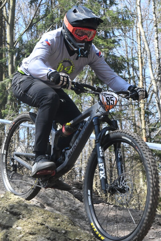 Náhled obrázku: 2023-1735-Enduro-TU-sobota-85.JPG