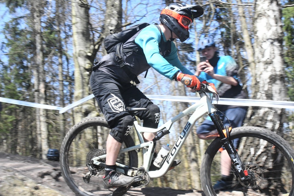 Náhled obrázku: 2023-1767-Enduro-TU-sobota-75.JPG