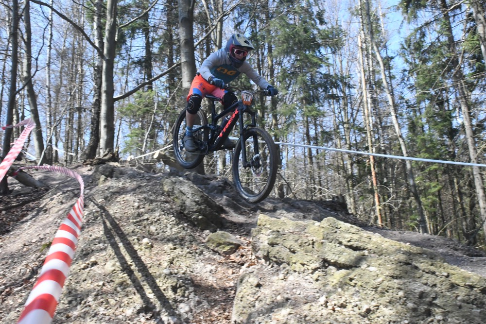 Náhled obrázku: 2023-1775-Enduro-TU-sobota-71.JPG