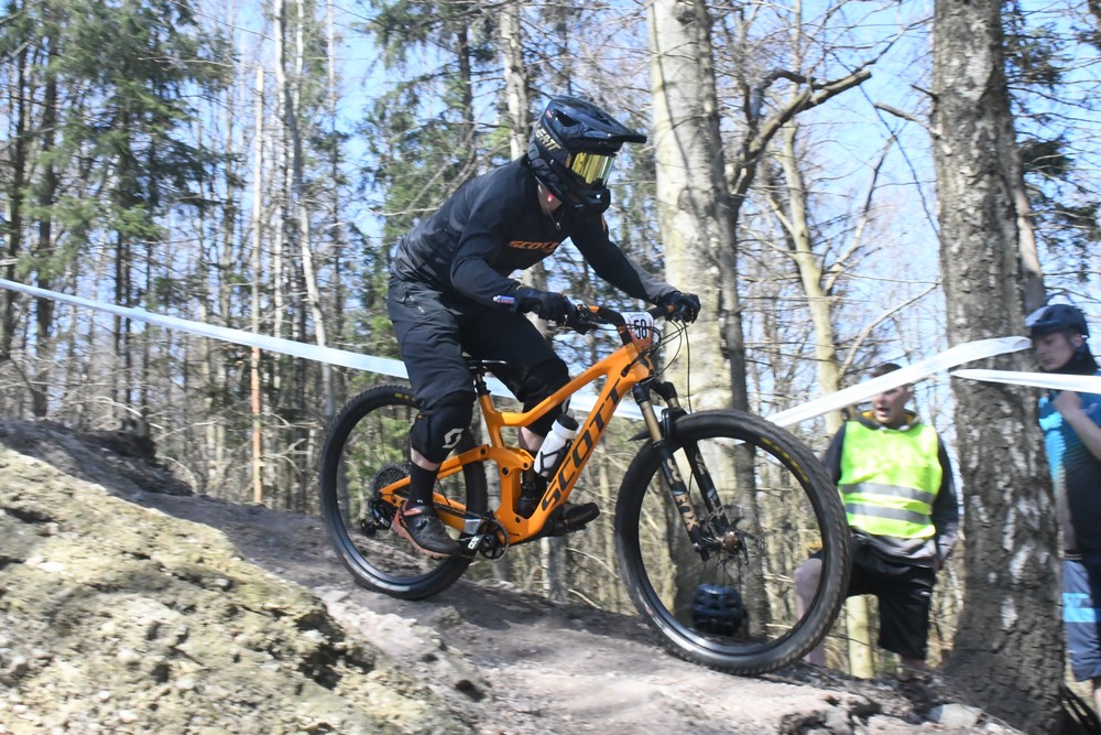 Náhled obrázku: 2023-1810-Enduro-TU-sobota-58.JPG