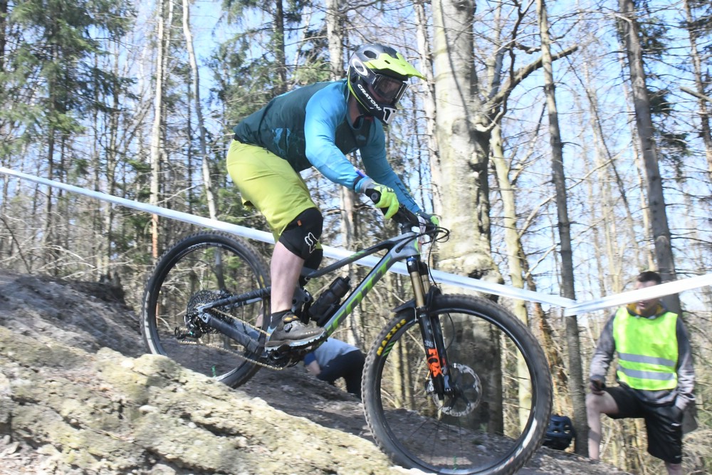 Náhled obrázku: 2023-1822-Enduro-TU-sobota-51.JPG