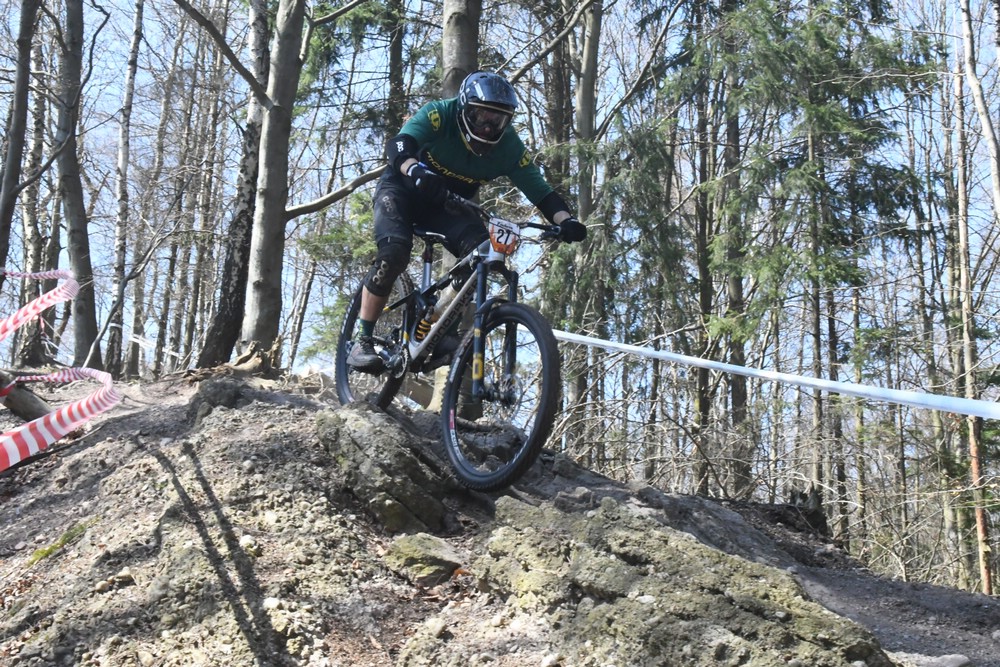 Náhled obrázku: 2023-1868-Enduro-TU-sobota-27.JPG