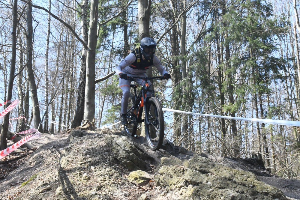 Náhled obrázku: 2023-1878-Enduro-TU-sobota-0.JPG