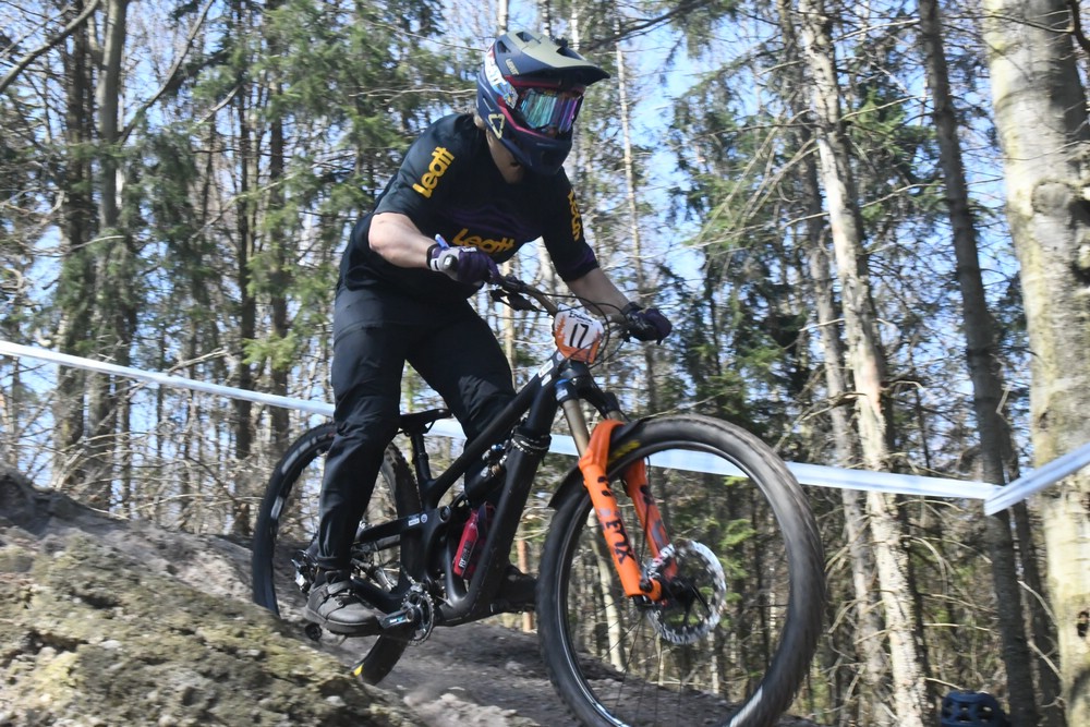 Náhled obrázku: 2023-1892-Enduro-TU-sobota-17.JPG