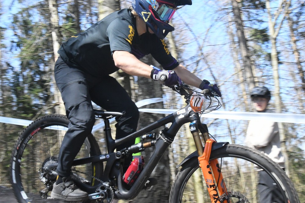 Náhled obrázku: 2023-1893-Enduro-TU-sobota-17.JPG