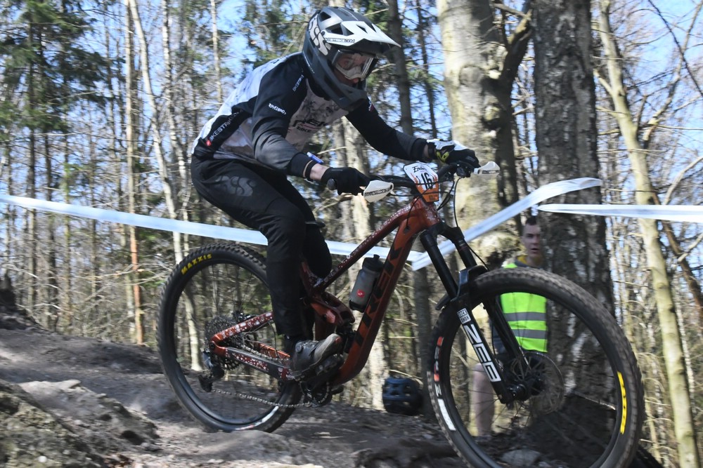 Náhled obrázku: 2023-1896-Enduro-TU-sobota-16.JPG