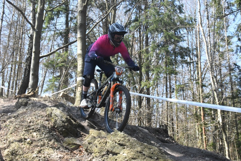 Náhled obrázku: 2023-1901-Enduro-TU-sobota-13.JPG