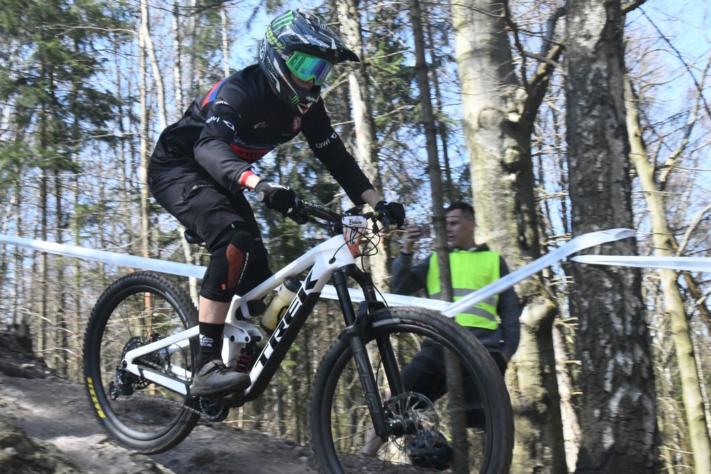 Náhled obrázku: 2023-1906-Enduro-TU-sobota-12.JPG