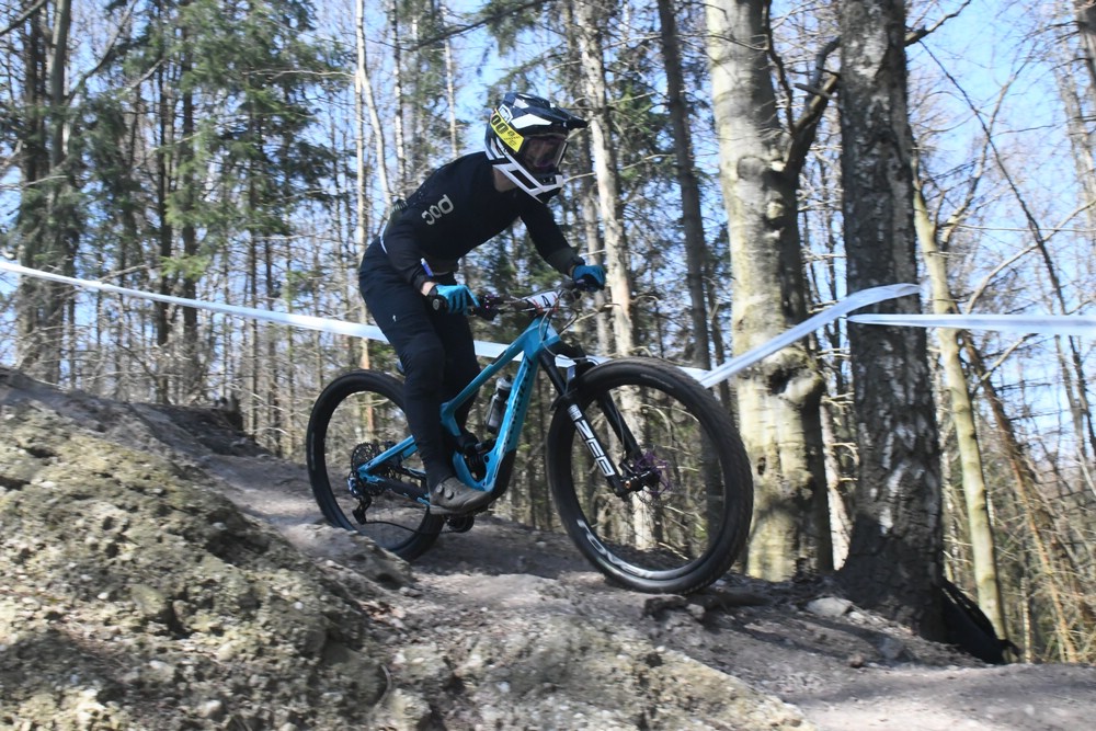 Náhled obrázku: 2023-1928-Enduro-TU-sobota-4.JPG