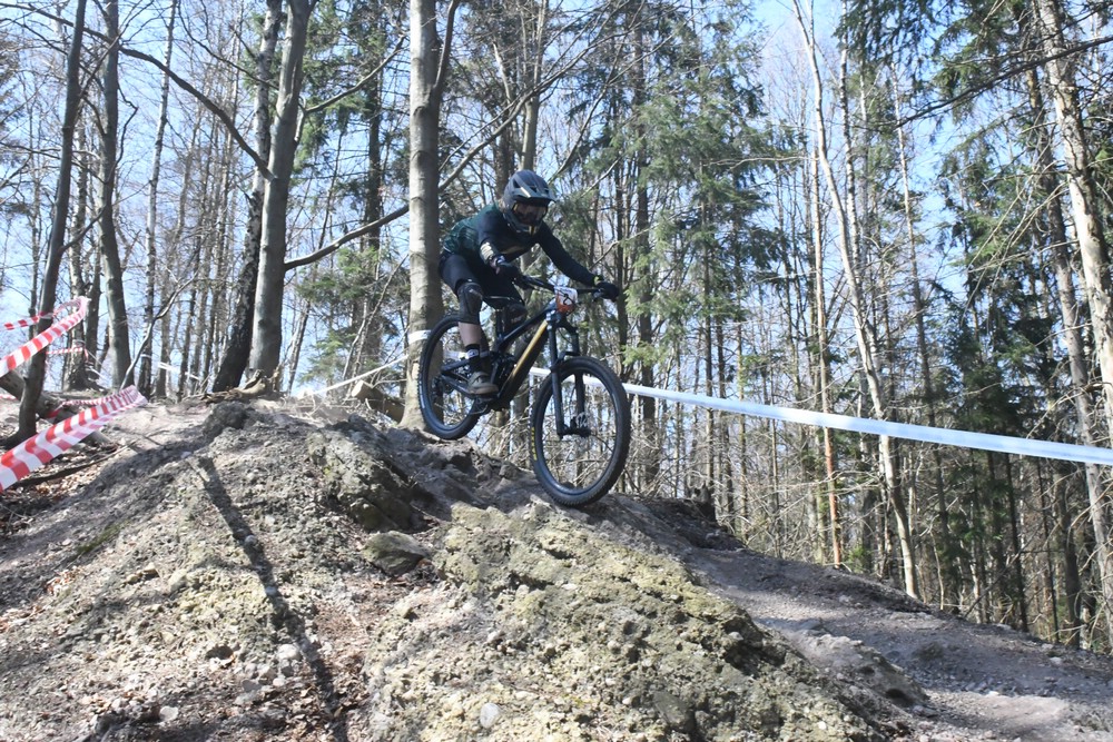 Náhled obrázku: 2023-1933-Enduro-TU-sobota-2.JPG