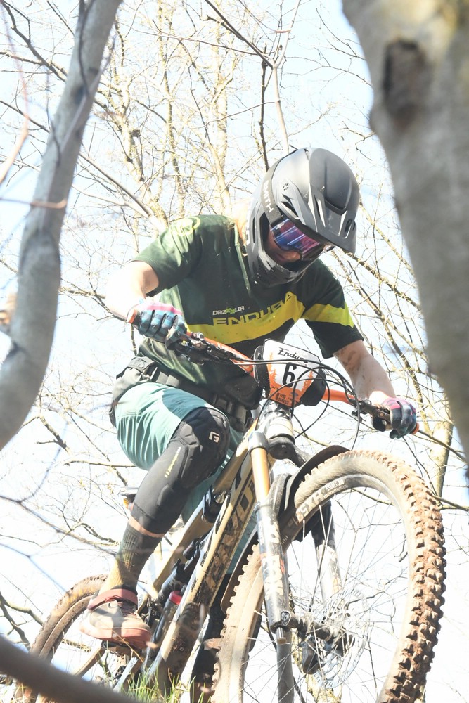 Náhled obrázku: 2023-1987-Enduro-TU-sobota-6.JPG