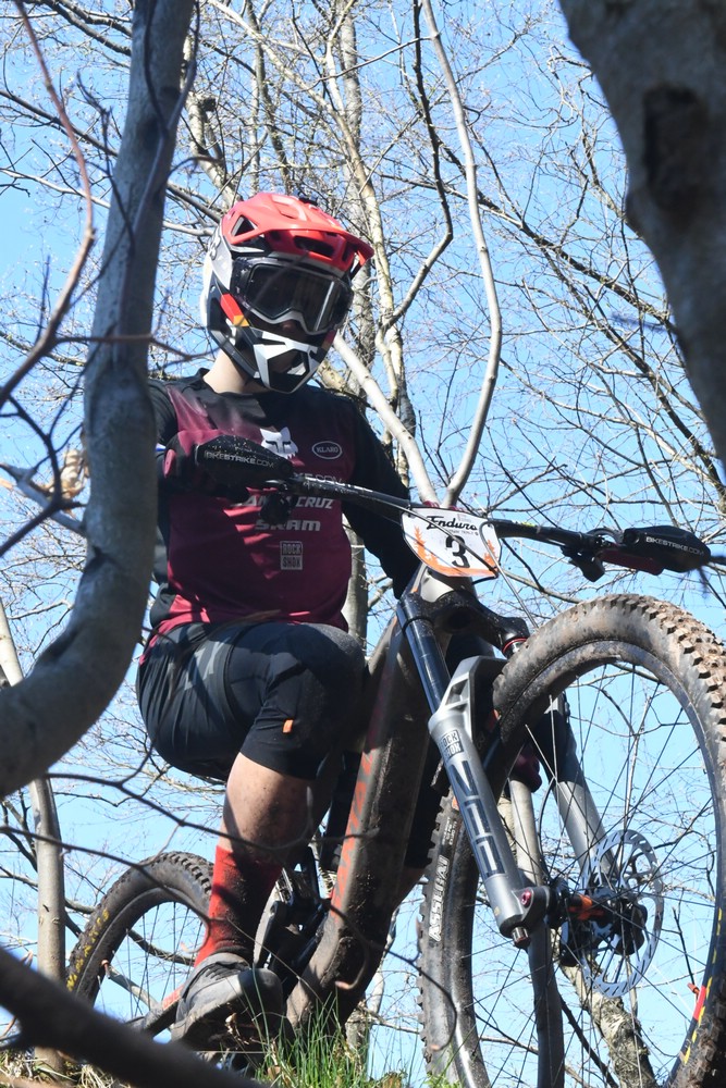 Náhled obrázku: 2023-1994-Enduro-TU-sobota-3.JPG