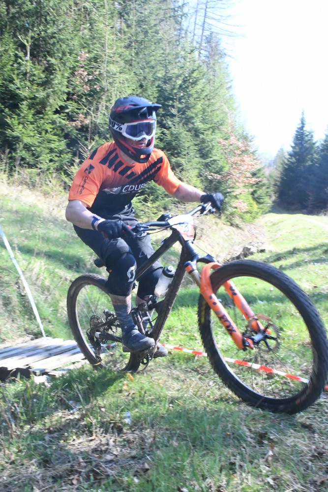 Náhled obrázku: 2023-2032-Enduro-TU-sobota-68.JPG