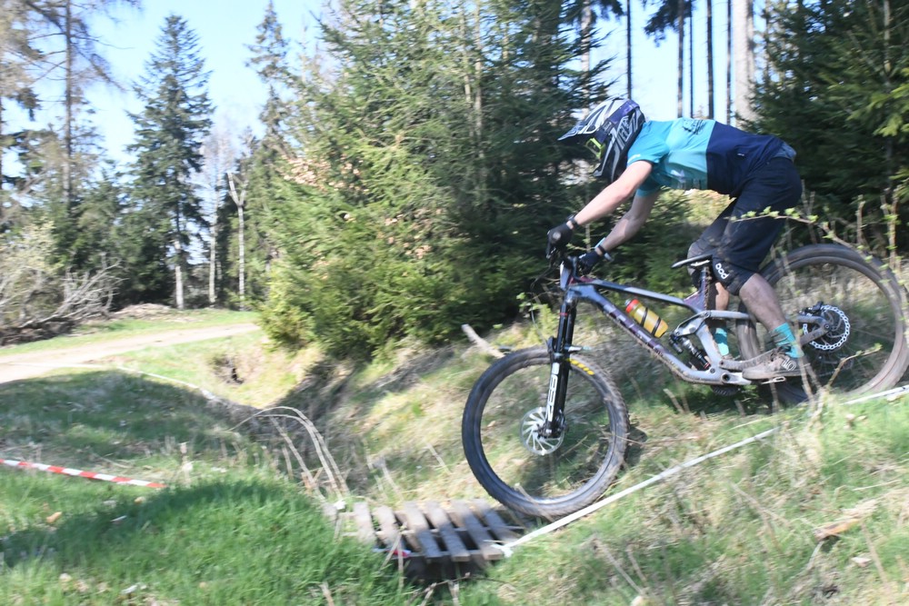 Náhled obrázku: 2023-2036-Enduro-TU-sobota-0.JPG