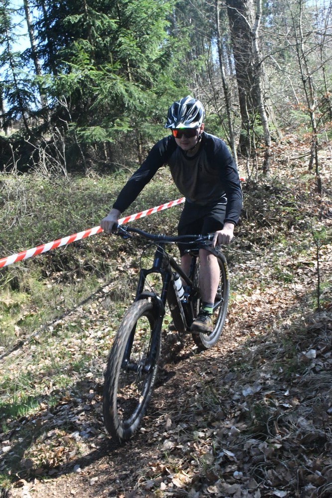 Náhled obrázku: 2023-2041-Enduro-TU-sobota-0.JPG