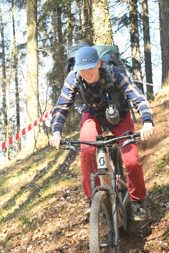 Náhled obrázku: 2023-2085-Enduro-TU-sobota-0.JPG