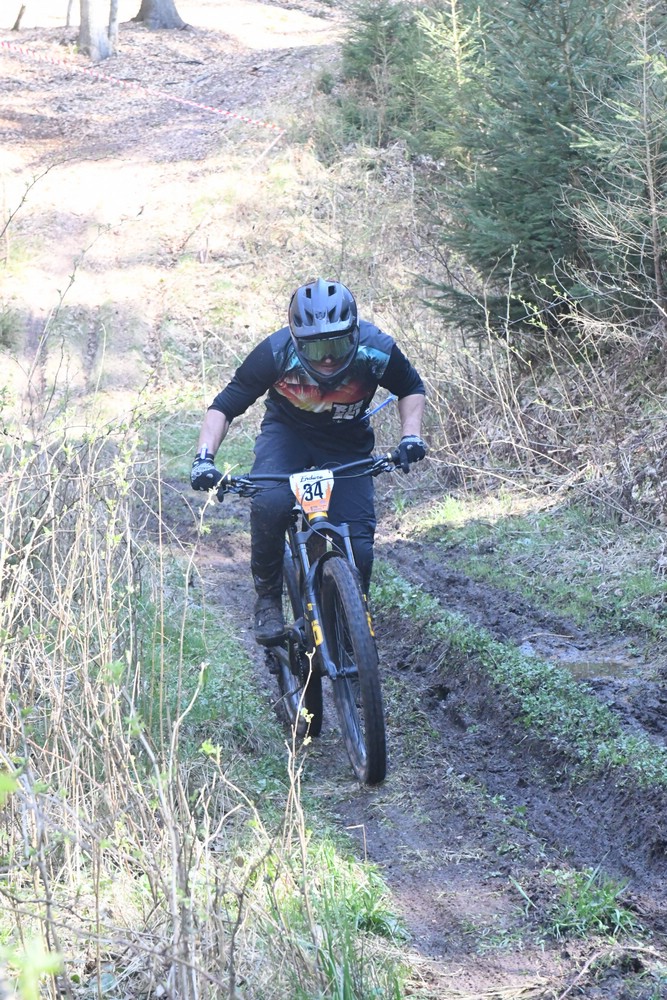 Náhled obrázku: 2023-2094-Enduro-TU-sobota-34.JPG