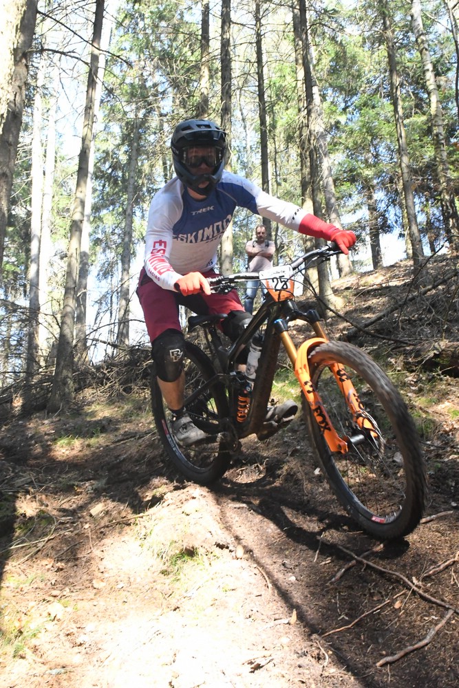 Náhled obrázku: 2023-2112-Enduro-TU-sobota-25.JPG