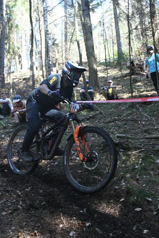 Náhled obrázku: 2023-2132-Enduro-TU-sobota-17.JPG