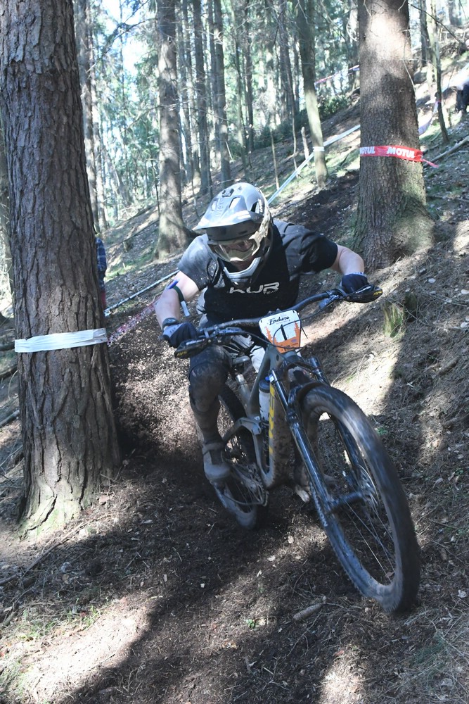 Náhled obrázku: 2023-2176-Enduro-TU-sobota-1.JPG