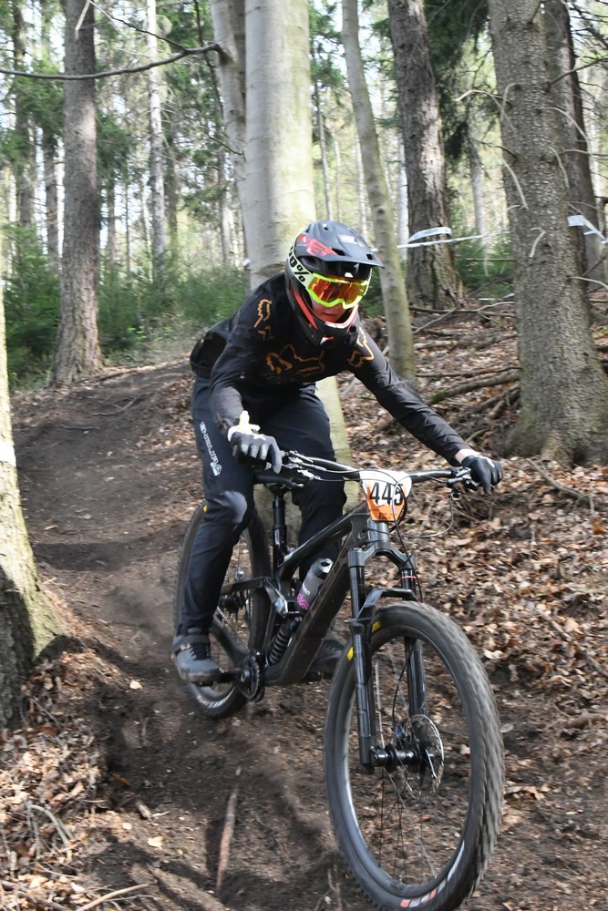 Náhled obrázku: 2023-1008-Enduro-TU-nedele-445.JPG