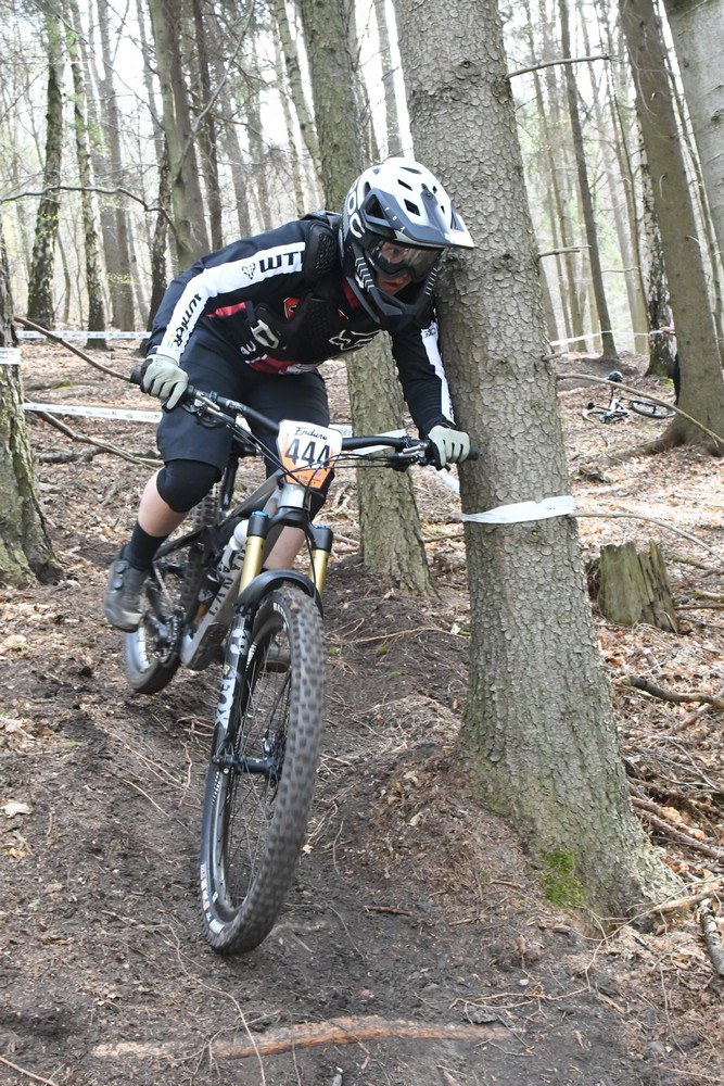 Náhled obrázku: 2023-1011-Enduro-TU-nedele-444.JPG