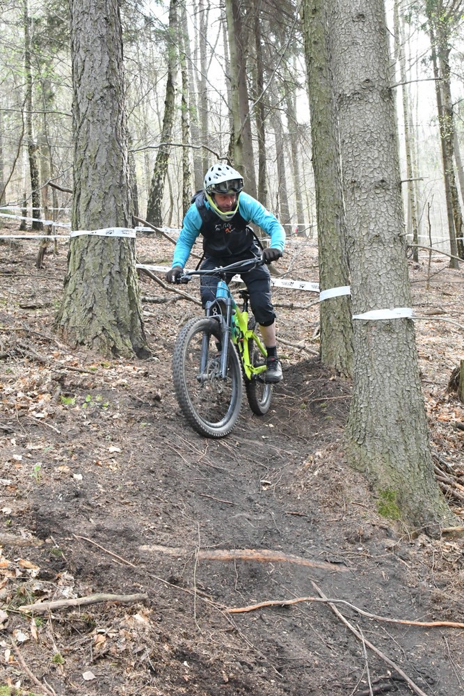 Náhled obrázku: 2023-1017-Enduro-TU-nedele-0.JPG