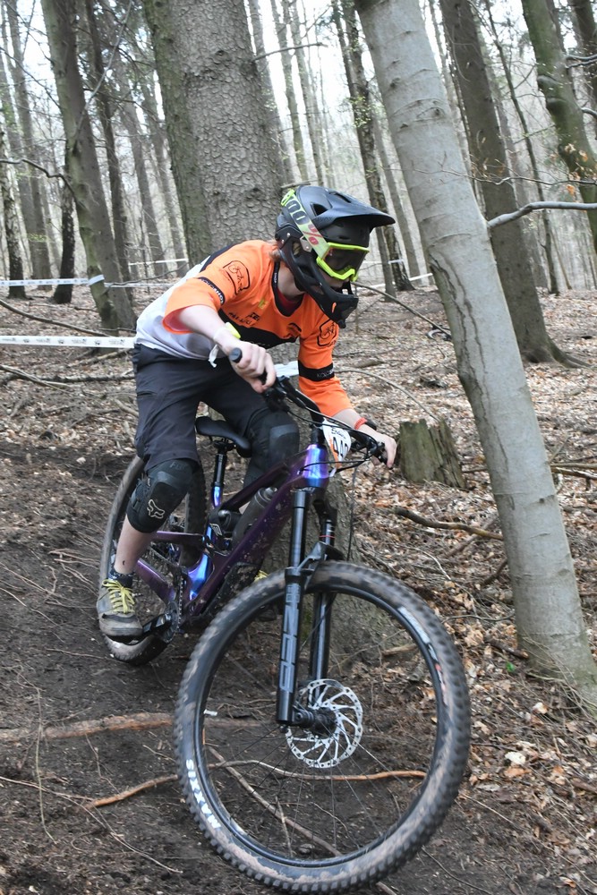 Náhled obrázku: 2023-1022-Enduro-TU-nedele-440.JPG