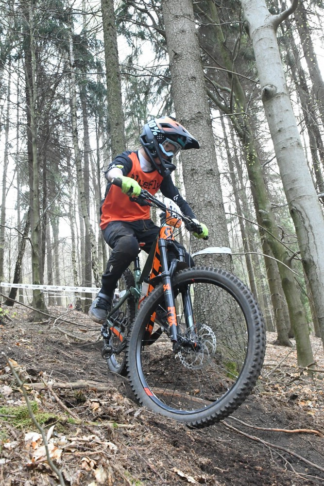 Náhled obrázku: 2023-1027-Enduro-TU-nedele-439.JPG