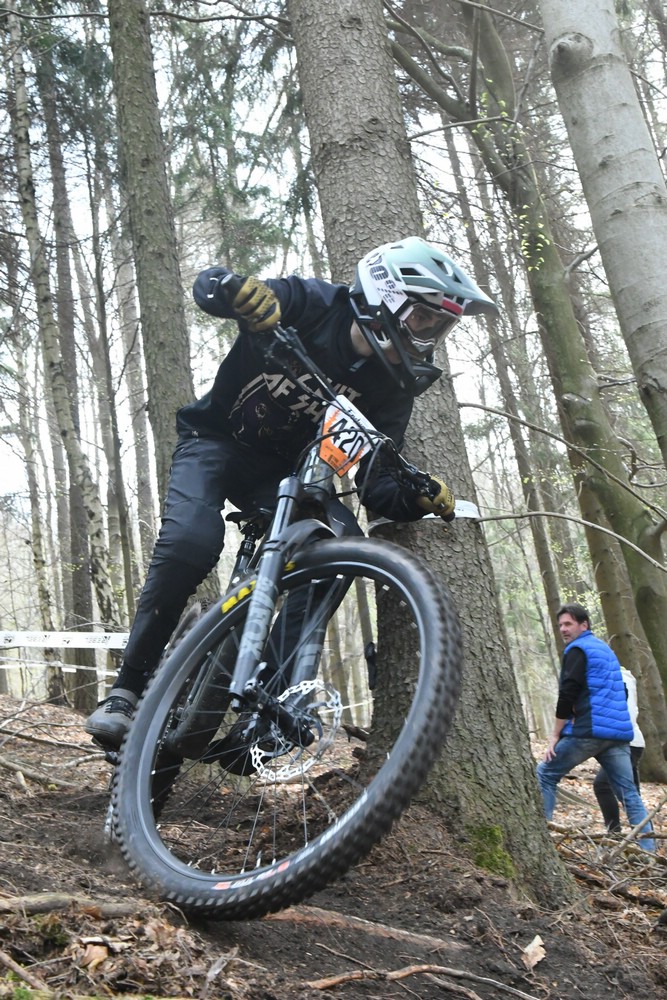 Náhled obrázku: 2023-1069-Enduro-TU-nedele-420.JPG