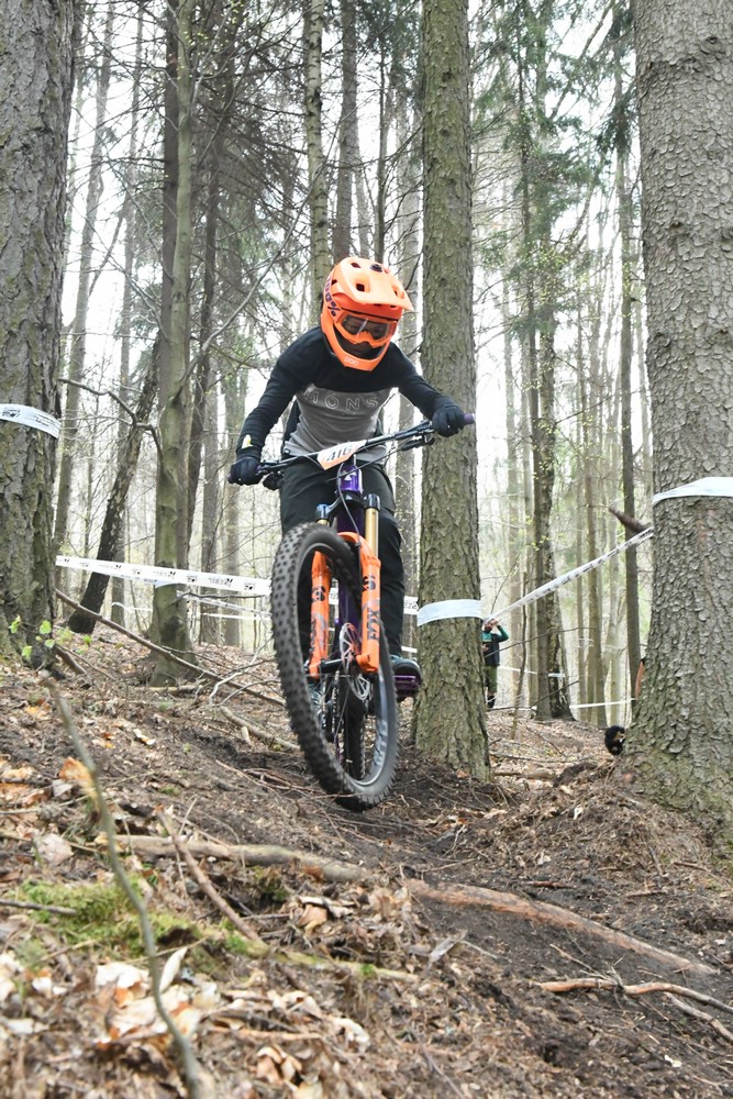 Náhled obrázku: 2023-1076-Enduro-TU-nedele-416.JPG