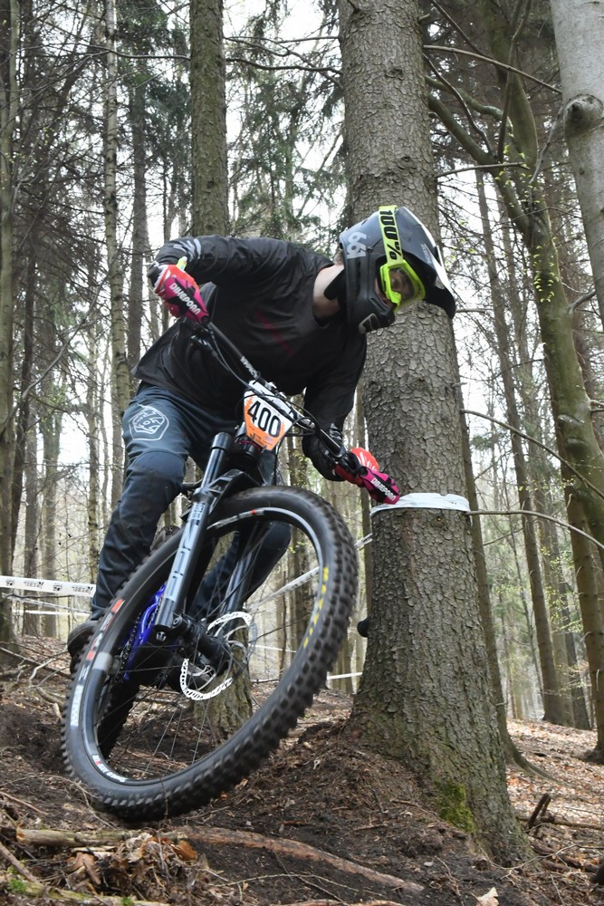 Náhled obrázku: 2023-1108-Enduro-TU-nedele-400.JPG