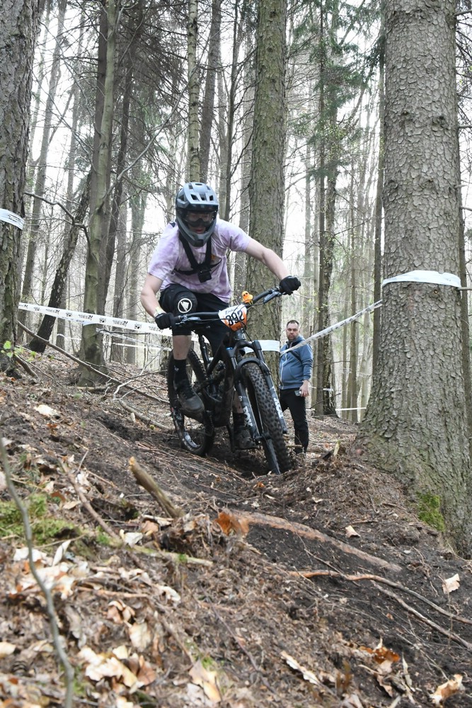 Náhled obrázku: 2023-1125-Enduro-TU-nedele-392.JPG