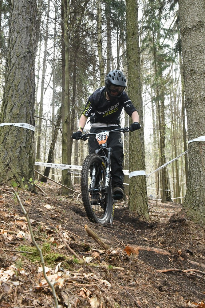 Náhled obrázku: 2023-1142-Enduro-TU-nedele-383.JPG