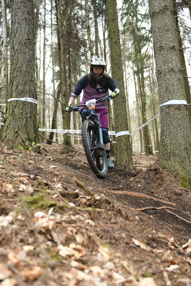 Náhled obrázku: 2023-1239-Enduro-TU-nedele-324.JPG