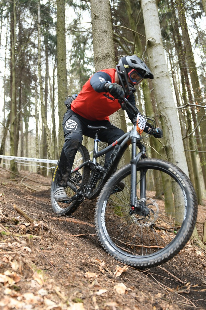 Náhled obrázku: 2023-1311-Enduro-TU-nedele-279.JPG