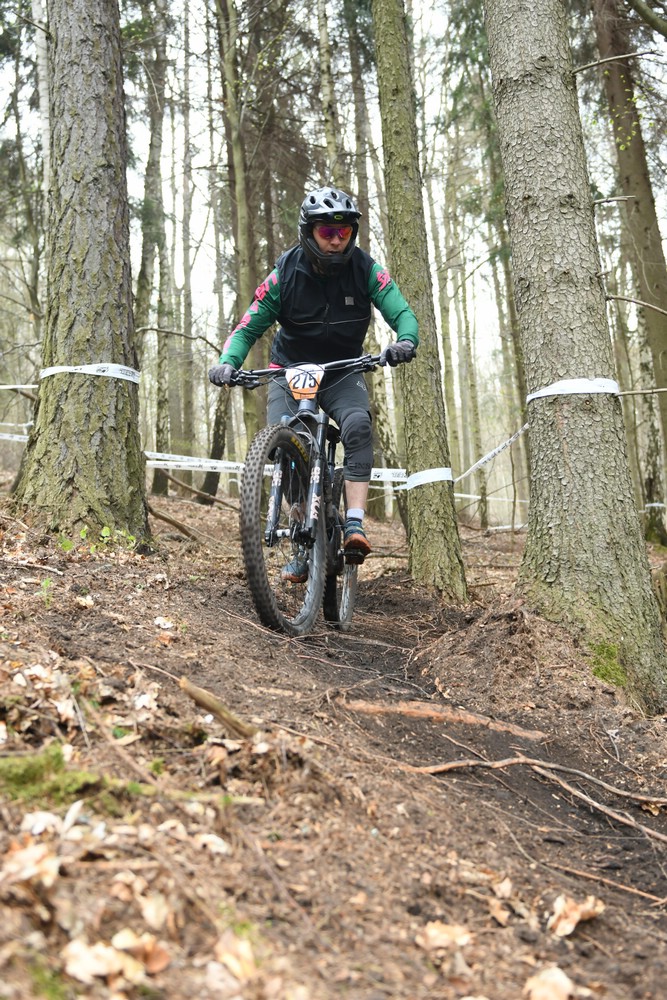 Náhled obrázku: 2023-1320-Enduro-TU-nedele-275.JPG