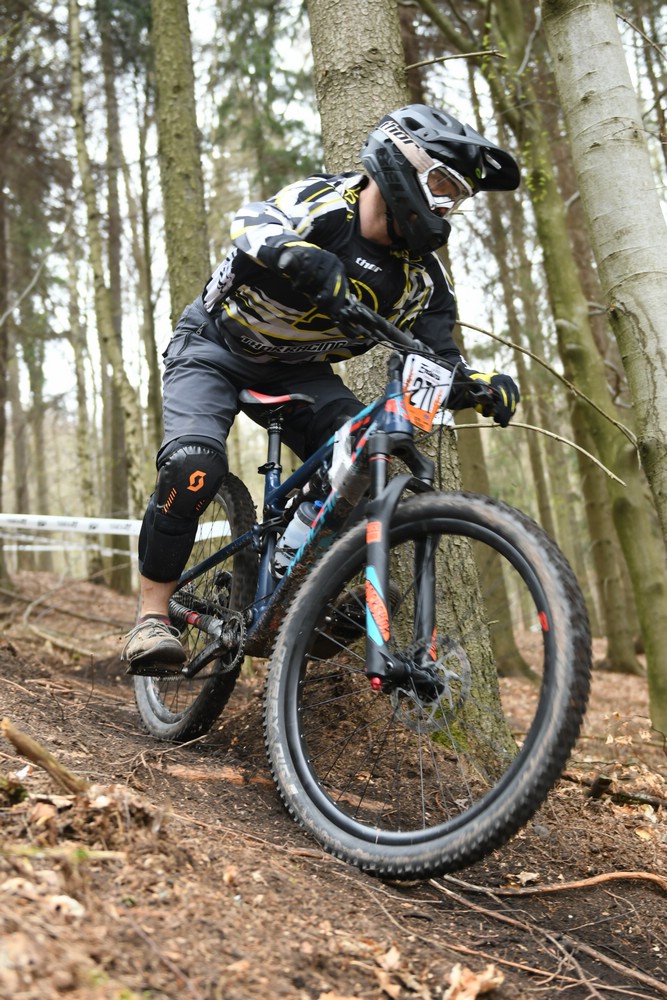 Náhled obrázku: 2023-1329-Enduro-TU-nedele-271.JPG