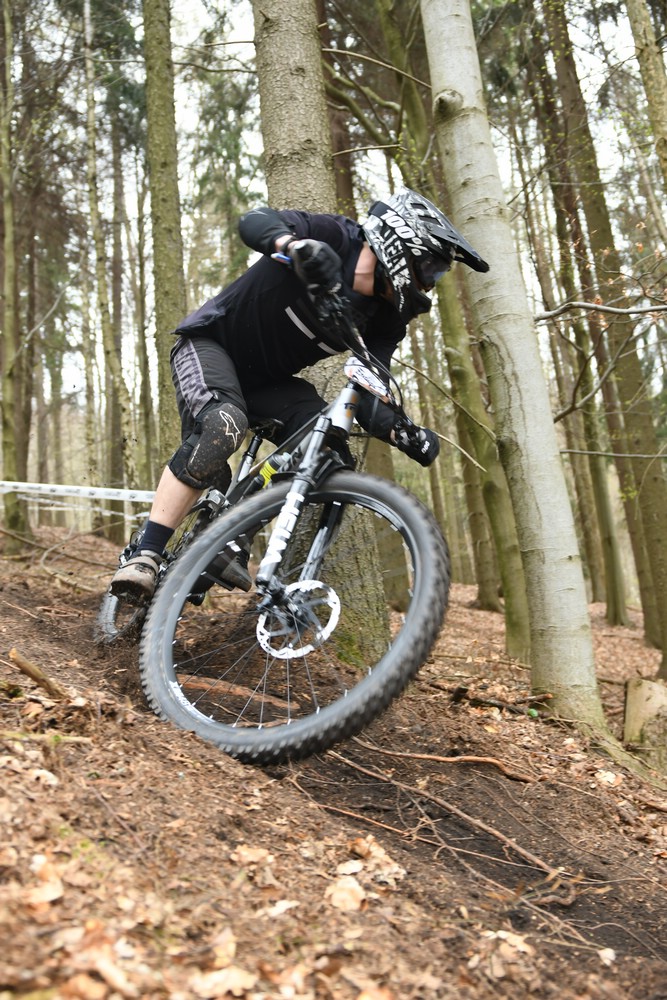 Náhled obrázku: 2023-1379-Enduro-TU-nedele-243.JPG