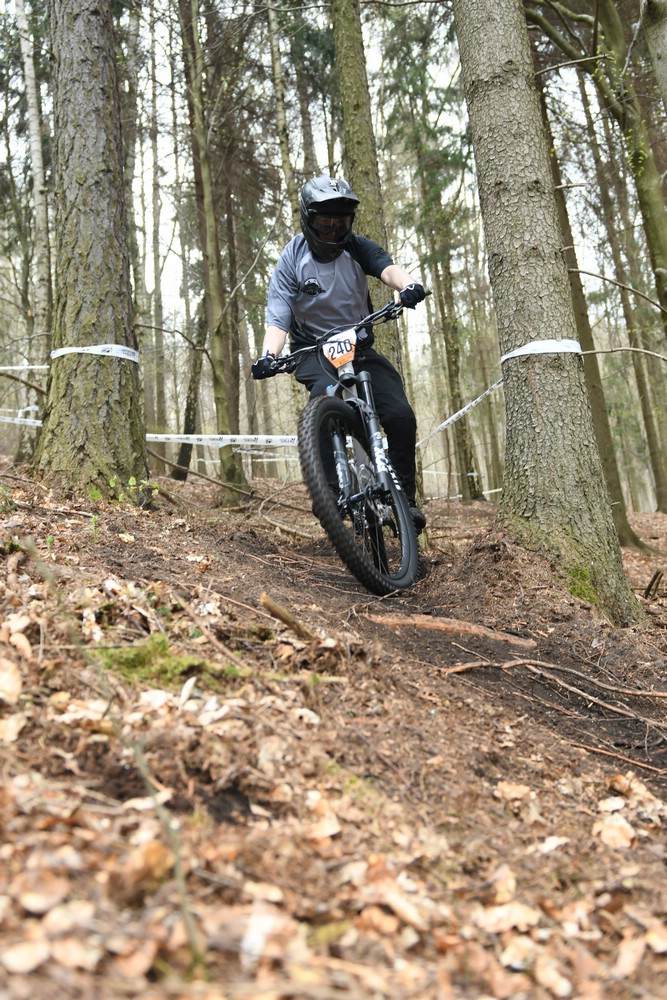 Náhled obrázku: 2023-1382-Enduro-TU-nedele-240.JPG