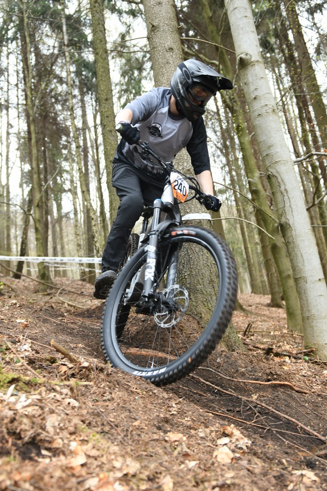 Náhled obrázku: 2023-1383-Enduro-TU-nedele-240.JPG