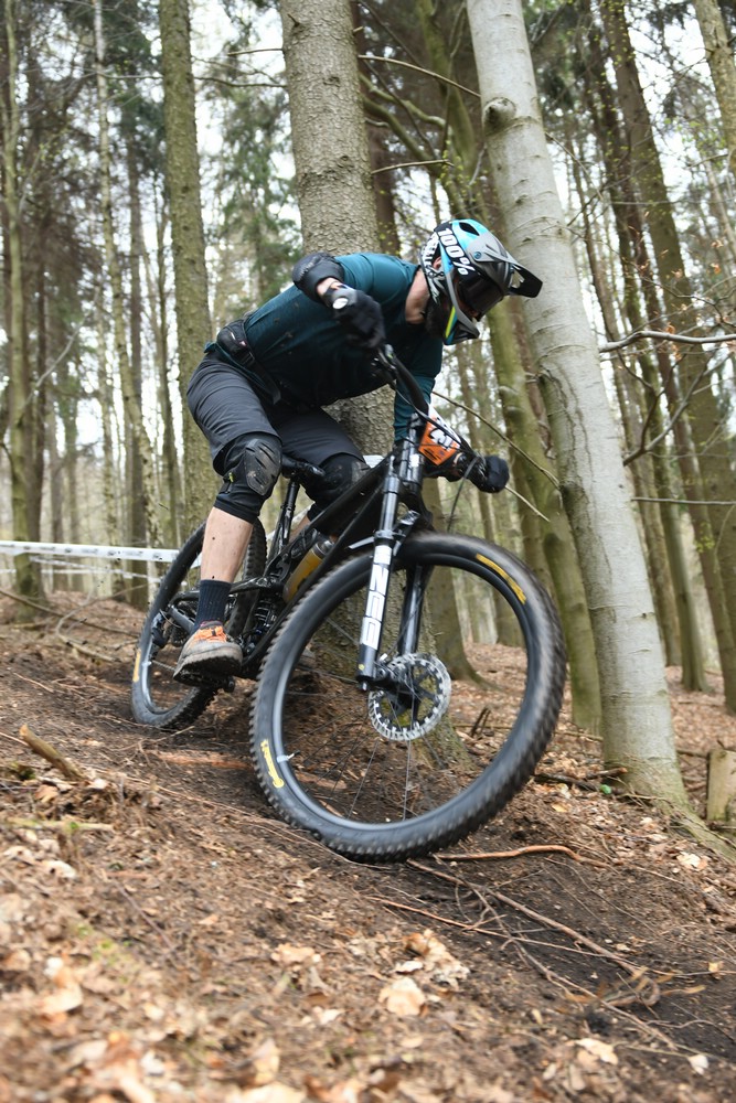 Náhled obrázku: 2023-1389-Enduro-TU-nedele-237.JPG