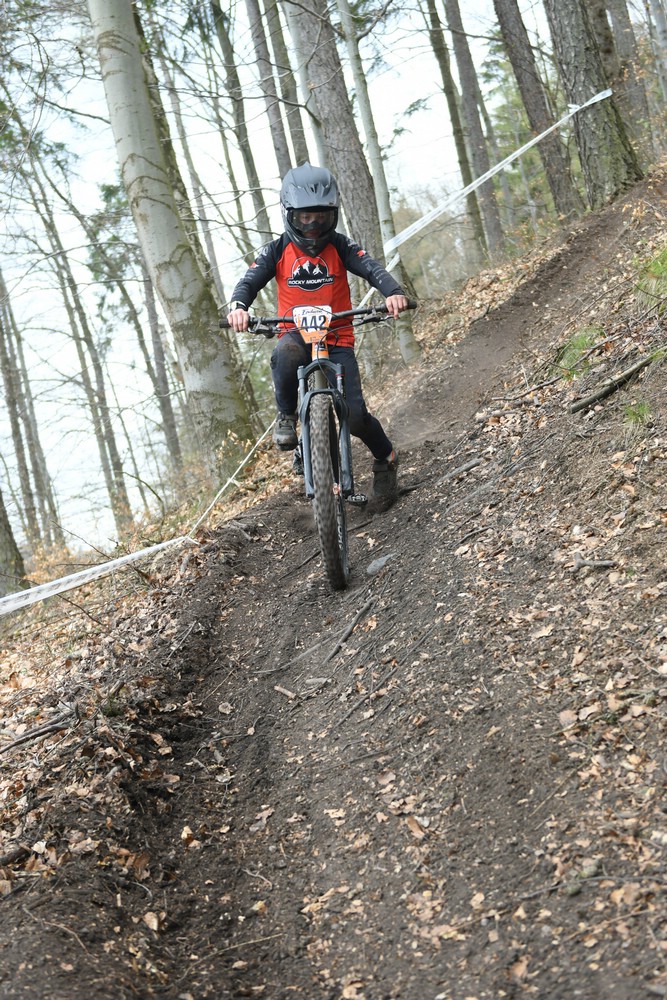 Náhled obrázku: 2023-1402-Enduro-TU-nedele-442.JPG