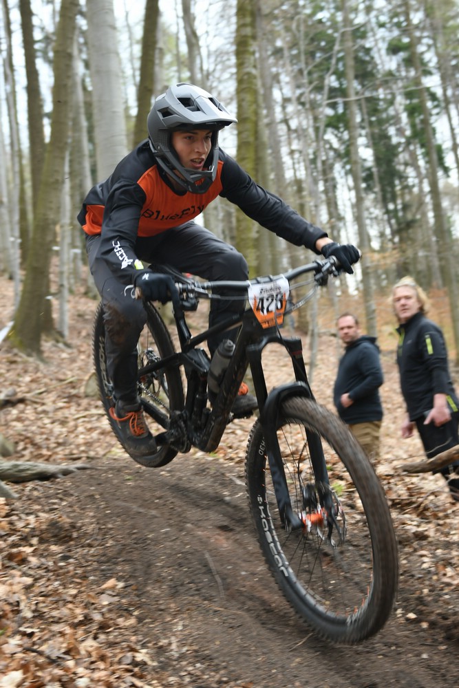 Náhled obrázku: 2023-1435-Enduro-TU-nedele-428.JPG