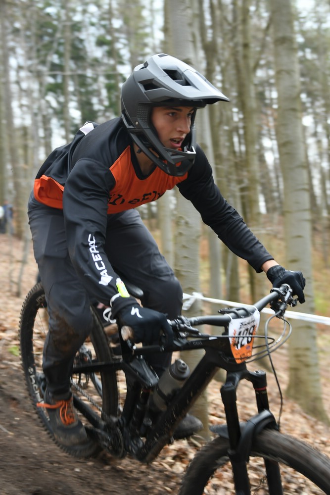 Náhled obrázku: 2023-1436-Enduro-TU-nedele-428.JPG