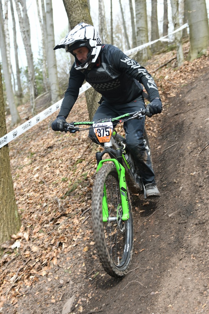 Náhled obrázku: 2023-1512-Enduro-TU-nedele-375.JPG