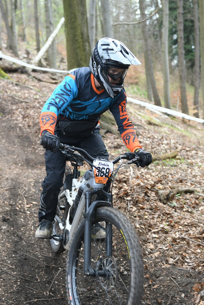 Náhled obrázku: 2023-1524-Enduro-TU-nedele-368.JPG