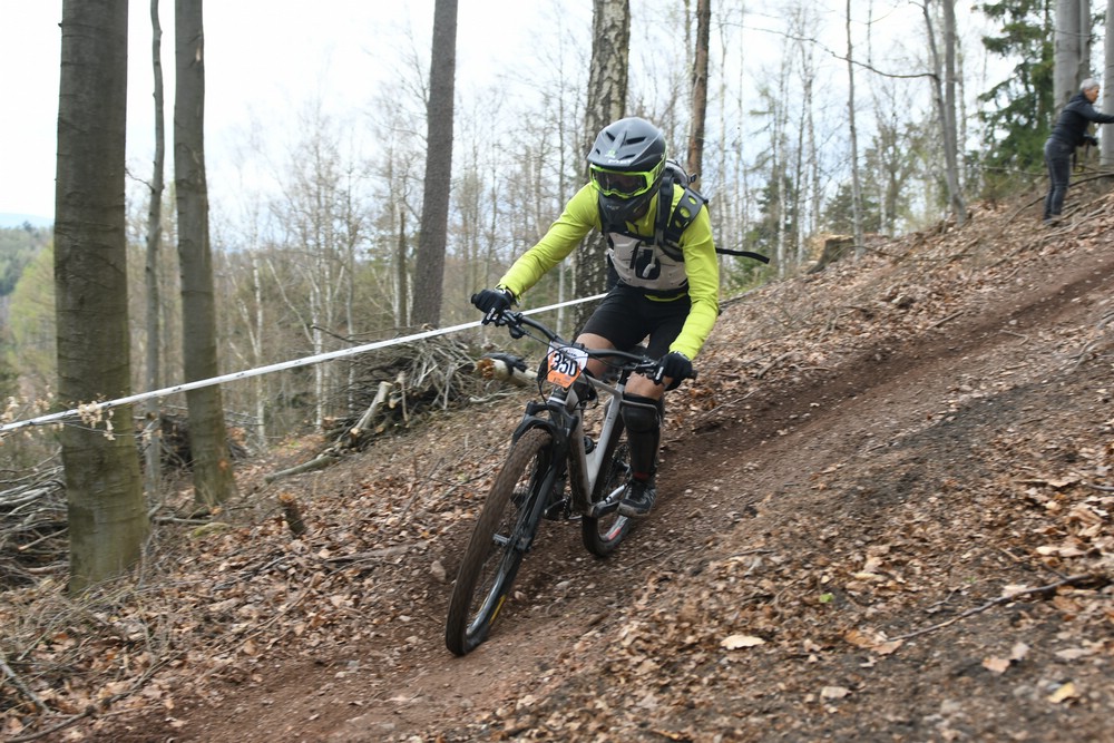 Náhled obrázku: 2023-1555-Enduro-TU-nedele-350.JPG