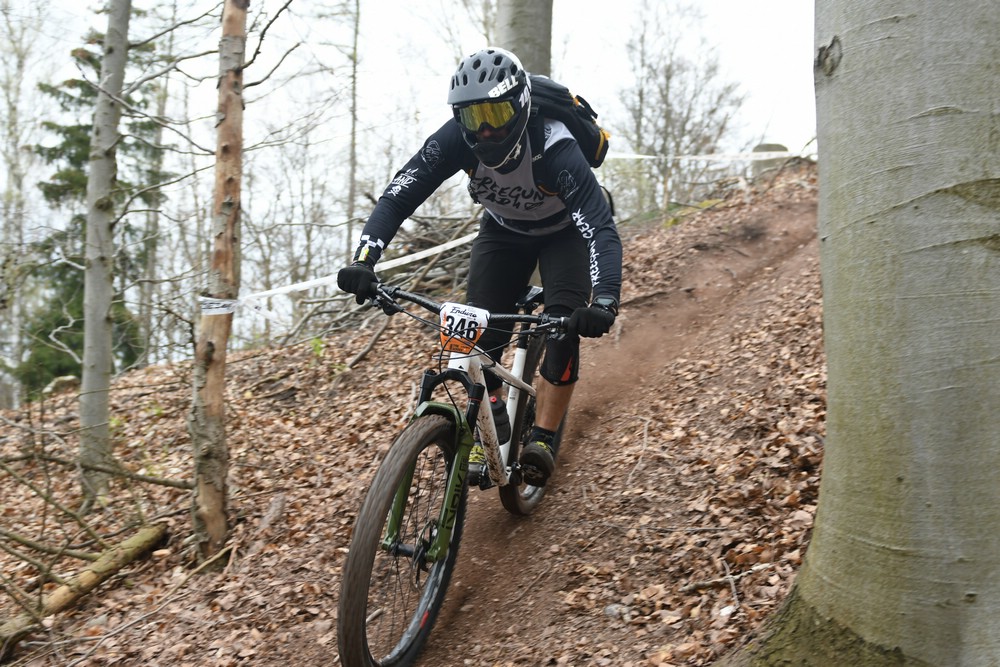 Náhled obrázku: 2023-1562-Enduro-TU-nedele-346.JPG